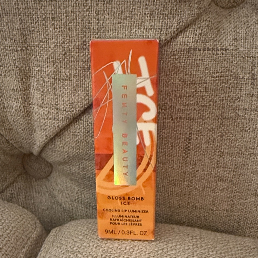 Fenty Beauty Gloss Bomb Ice in Melon Chillz